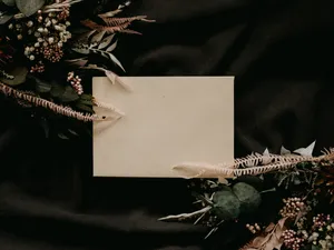 Elegant And Romantic Wedding Invitation Card Wallpaper