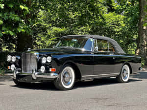 Elegant Bentley S3 In Its Full Glory Wallpaper