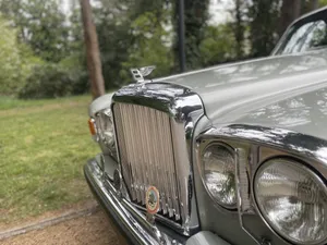 Elegant Bentley T2 Showcasing Luxury And Style Wallpaper