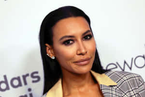 Elegant Celebrity Portraitat Event Wallpaper