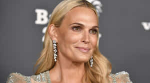 Elegant Celebrityat Event Wallpaper