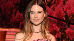 Elegant Event Portrait Behati Prinsloo Wallpaper