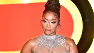 Elegant Event Portrait Stunna Girl Wallpaper