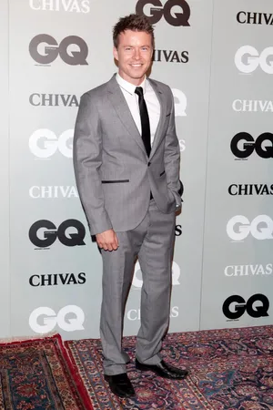 Elegant Manat G Q Event Wallpaper