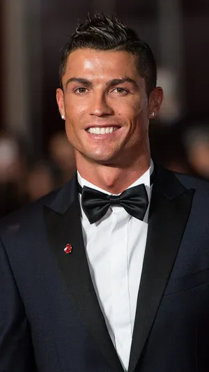 Elegant Manin Black Suit Wallpaper