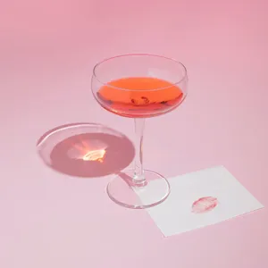 Elegant Pink Champagne Celebration Wallpaper