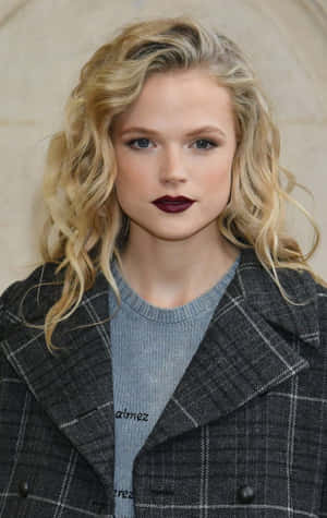 Elegant Portrait Gabriella Wilde Wallpaper
