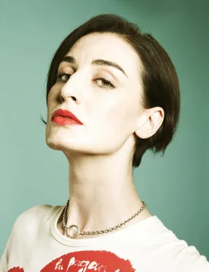 Elegant Portrait Red Lipstick Wallpaper