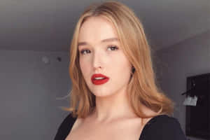 Elegant Portrait Red Lipstick Wallpaper