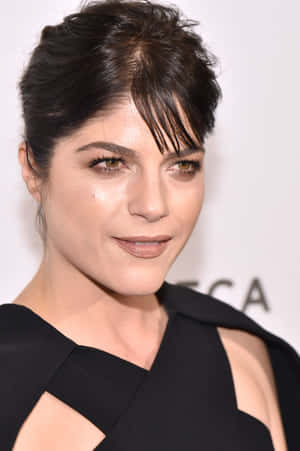 Elegant Selma Blair Posing For A Photoshoot Wallpaper