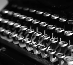 Elegant Vintage Black And White Abstract Design Wallpaper