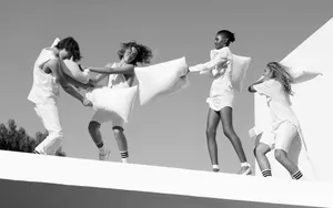 Elegant Woman In Black And White Fashion Wallpaper