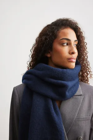 Elegant Woman Navy Blue Scarf Wallpaper