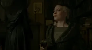 Elegant Womanwith Wine Glass Wallpaper