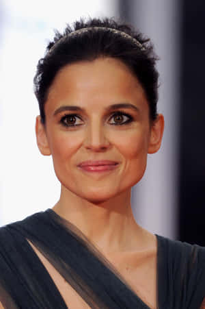 Elena Anaya Smiling Radiantly Wallpaper