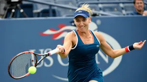 Elena Vesnina Hitting Ball Wallpaper