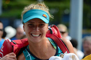 Elina Svitolina Wearing Blue Sun Visor Wallpaper