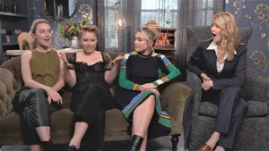 Eliza Scanlen In Glamorous Pose Wallpaper