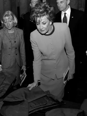 Elizabeth Dole Us Secretary Wallpaper