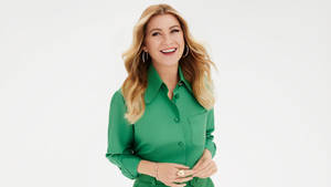 Ellen Pompeo In Green Top Wallpaper