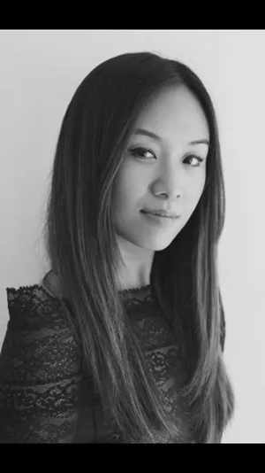 Ellen Wong Smiling Elegantly Wallpaper