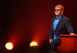 Elton John English Pianist Wallpaper