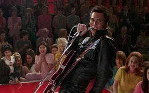 Elvis Presley In The Movie 'the King Of Rock And Roll' Wallpaper