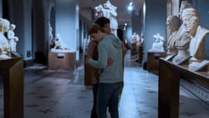 Embracein Art Gallery Wallpaper