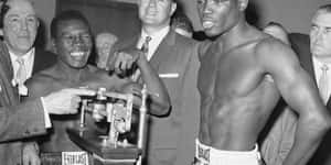 Emile Griffith Benny Paret Weighing Wallpaper