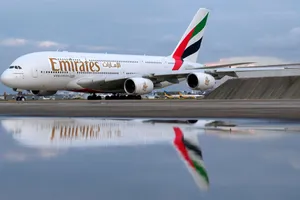 Emirates 747-8 Double-decker Airbus Wallpaper