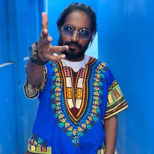 Emiway Bantai Blue Shirt Wallpaper