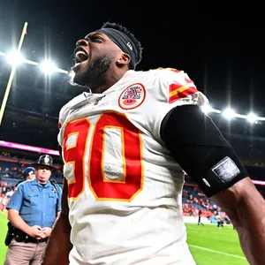 Emmanuel Ogbah American Football Cleveland Browns Wallpaper