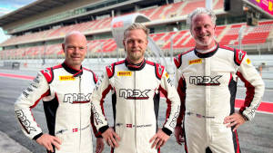 Emotional Moment With Kevin Magnussen, His Father And Mark Kvamme. Wallpaper