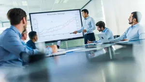 Employee Training Wallpaper