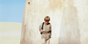 Encounter A Tusken Raider In The Desert Wallpaper