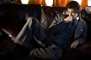 English Actor Ben Barnes Posing In A Suit Wallpaper