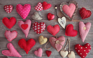 Enjoy A Romantic Valentine's Day With A Rustic Twist Wallpaper