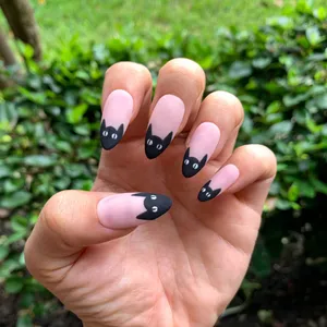 Enjoy A Scary Halloween With Spooky Nail Art Wallpaper