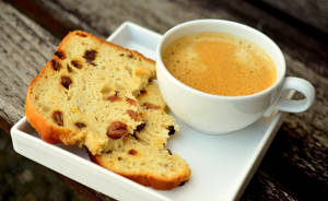 Enjoy A Slice Of Freshly-baked Coffee And Raisin Loaf! Wallpaper