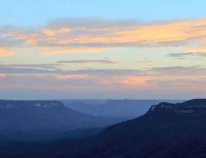 Enjoy The Beauty Of Blue Mountains National Park Wallpaper