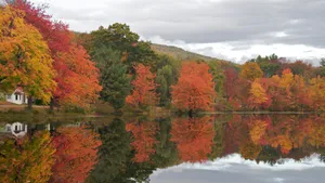 Enjoy The Breathtaking Colors Of New England's Autumn Landscape. Wallpaper