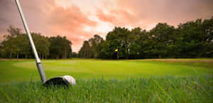 Enjoy The Game Of Golf With Awesome Golf Wallpaper