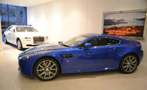 Enjoy The Mesmerising, Bold Vibrancy Of Cobalt Blue Hues Wallpaper