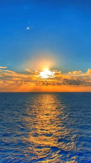 Enjoy The Serenity Of A Nature’s Moment With Your Iphone. Wallpaper