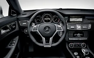 Enjoy The Sophisticated Interior And Amenities Of This Car Wallpaper