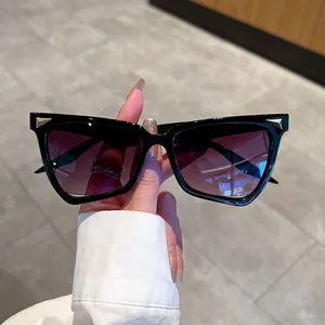 Enjoy The Summer Sun In Stylish Purple Sunglasses Wallpaper