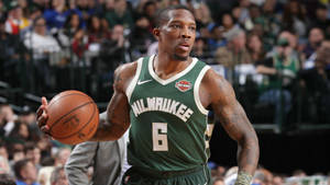 Eric Bledsoe Wears All-green Attire Wallpaper