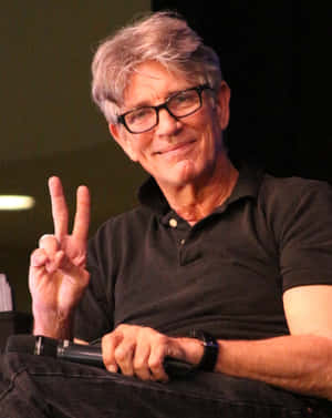 Eric Roberts 2038 X 2560 Wallpaper