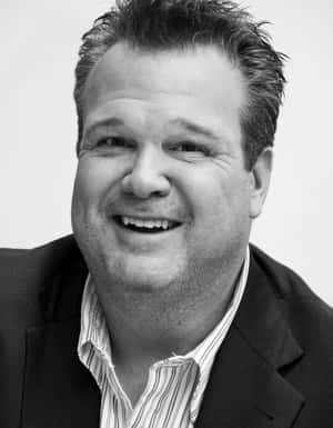 Eric Stonestreet 1768 X 2271 Wallpaper