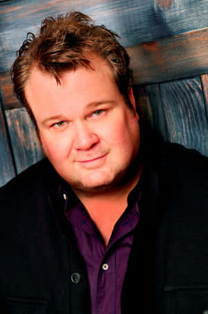 Eric Stonestreet 1851 X 2786 Wallpaper